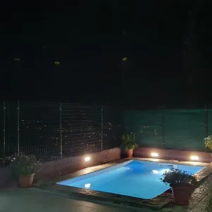 https://casa-cueva-paquito.in-canary-islands.com