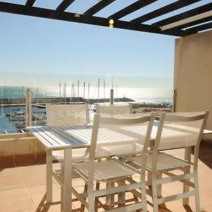 https://residencial-marina-de-port.catalonia-hotels.com